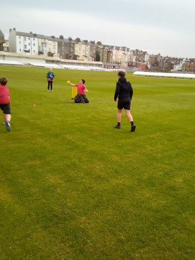 Year 6 Cricket Skills