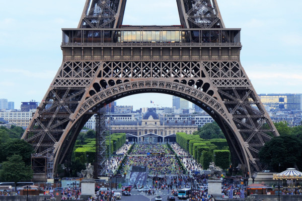 eiffel-tower-4416700_1280